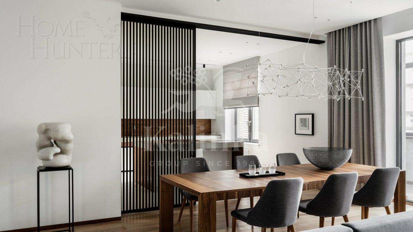 6-КОМН. КВАРТИРА С ОТДЕЛКОЙ 229.3 М² НА 4 ЭТАЖЕ