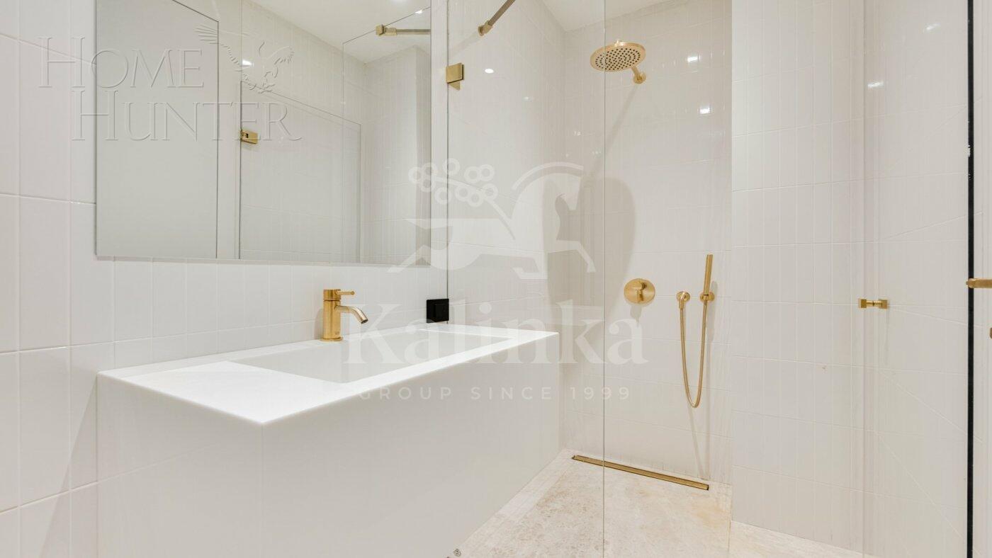 5-КОМН. КВАРТИРА С ОТДЕЛКОЙ 266 М² НА 11 ЭТАЖЕ