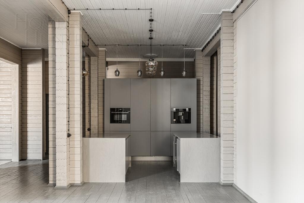 2-этажный коттедж 400 м² с отделкой