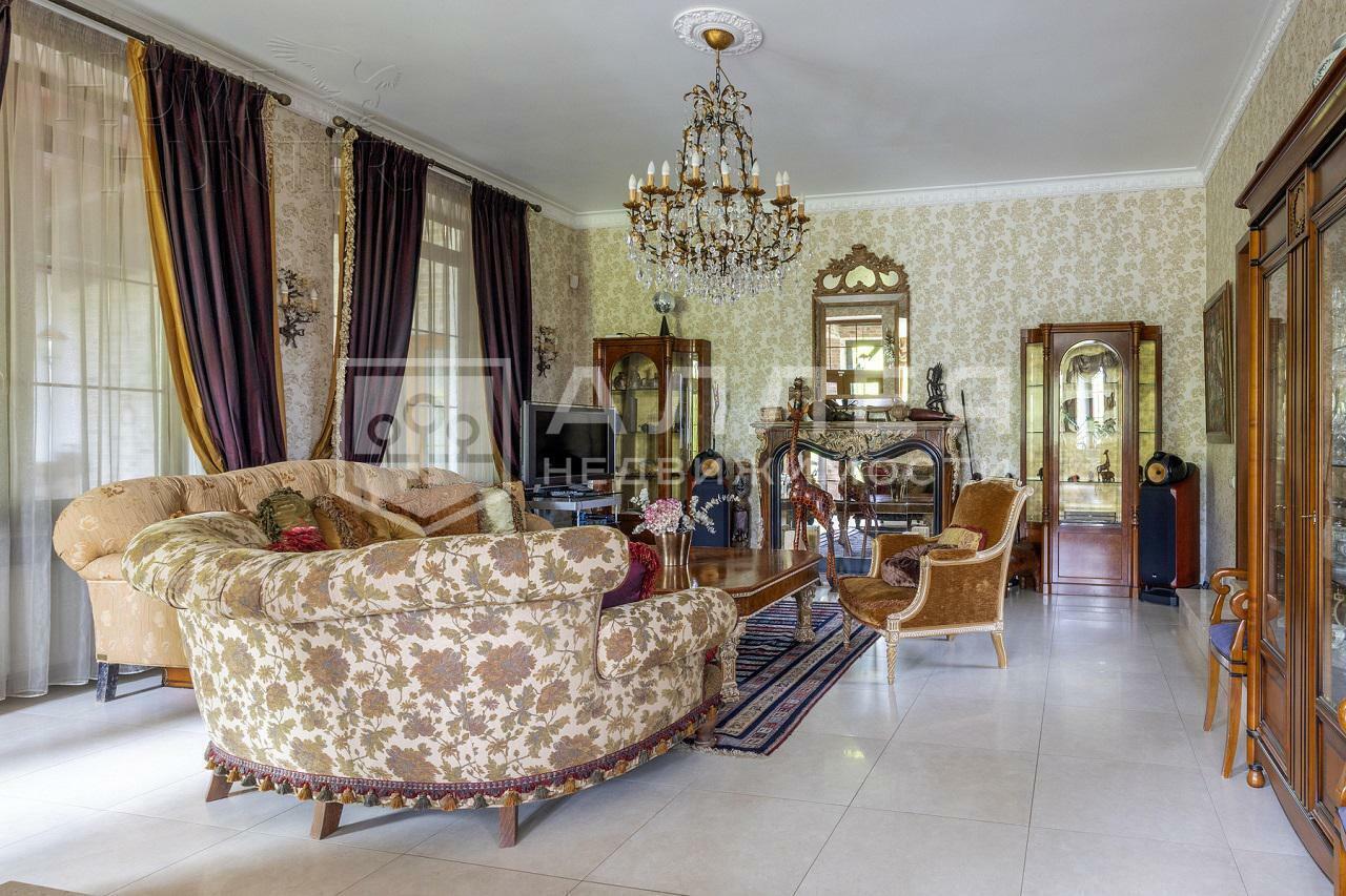 2-этажный коттедж 840 м² с отделкой