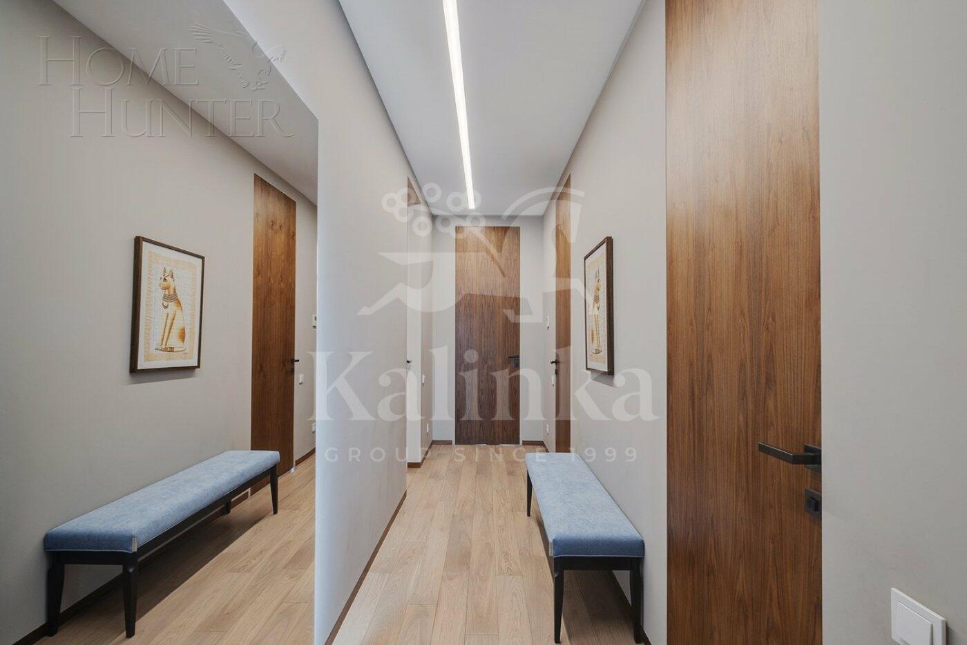 6-КОМН. КВАРТИРА С ОТДЕЛКОЙ 229.3 М² НА 4 ЭТАЖЕ