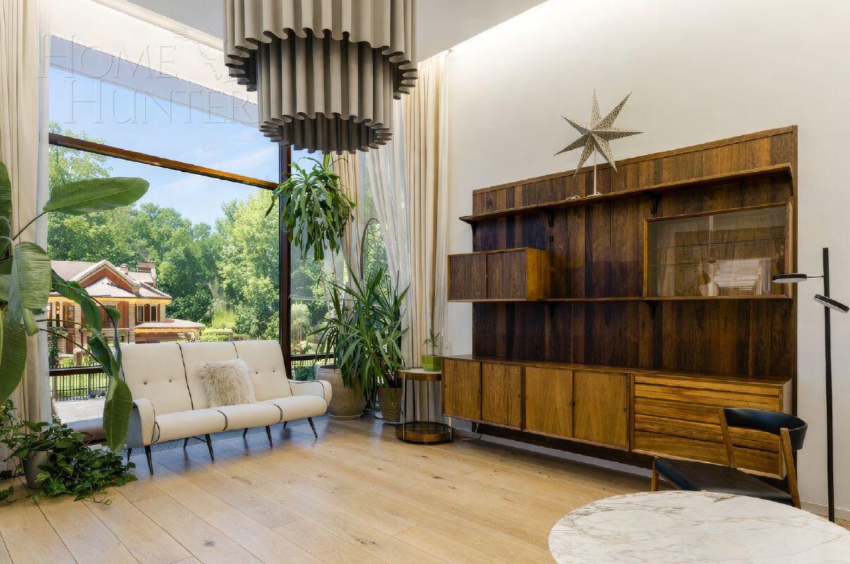 2-этажный коттедж 1 624 м² с отделкой