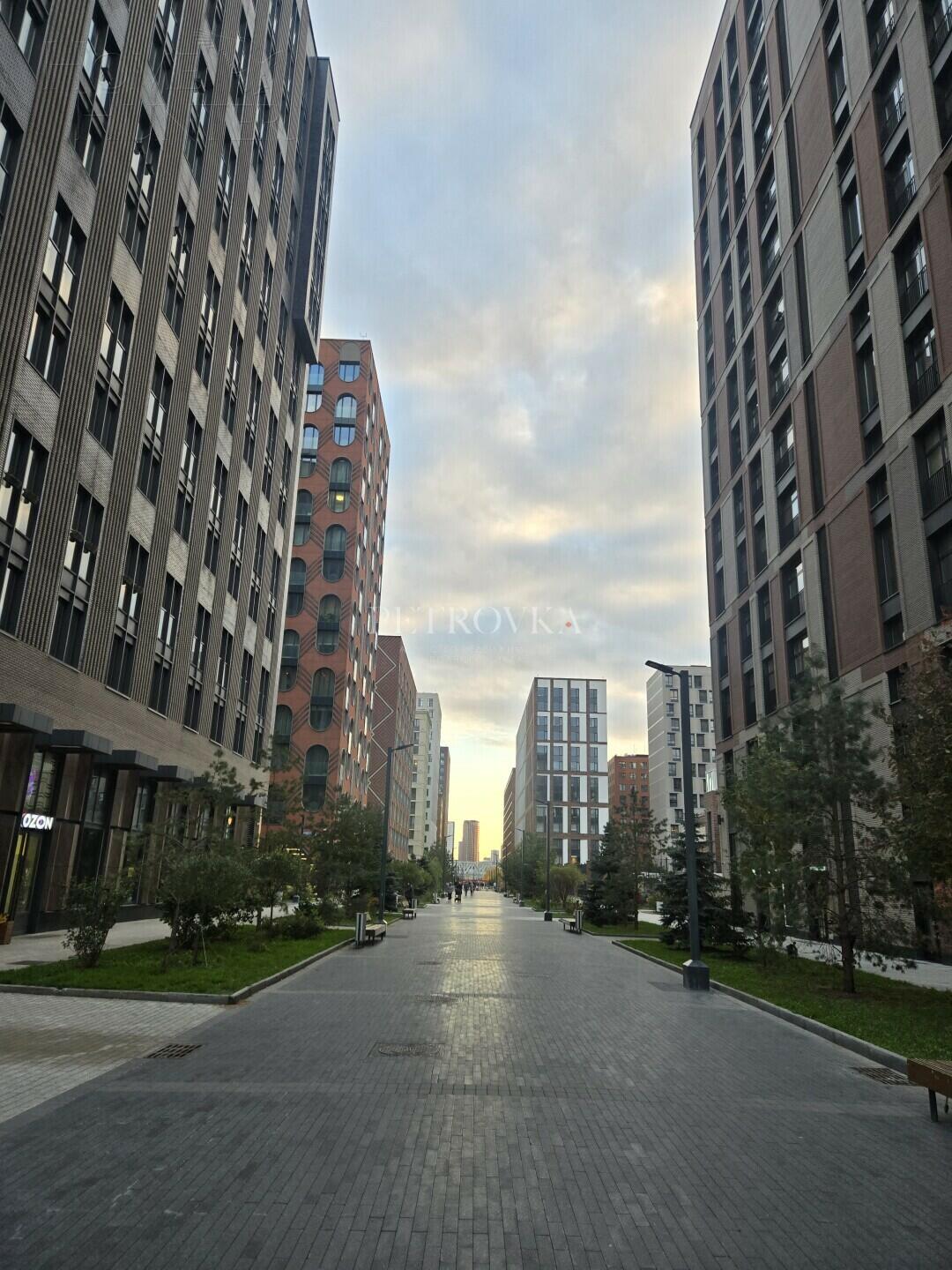 2-КОМН. КВАРТИРА С ОТДЕЛКОЙ 75.8 М² НА 13 ЭТАЖЕ
