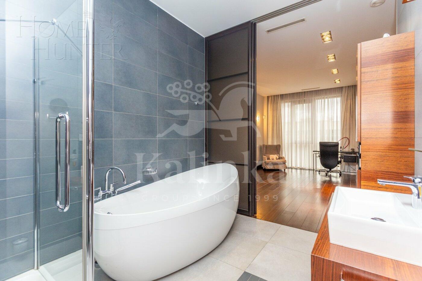 2-УРОВНЕВАЯ КВАРТИРА С ОТДЕЛКОЙ 246 М² НА 2 ЭТАЖЕ