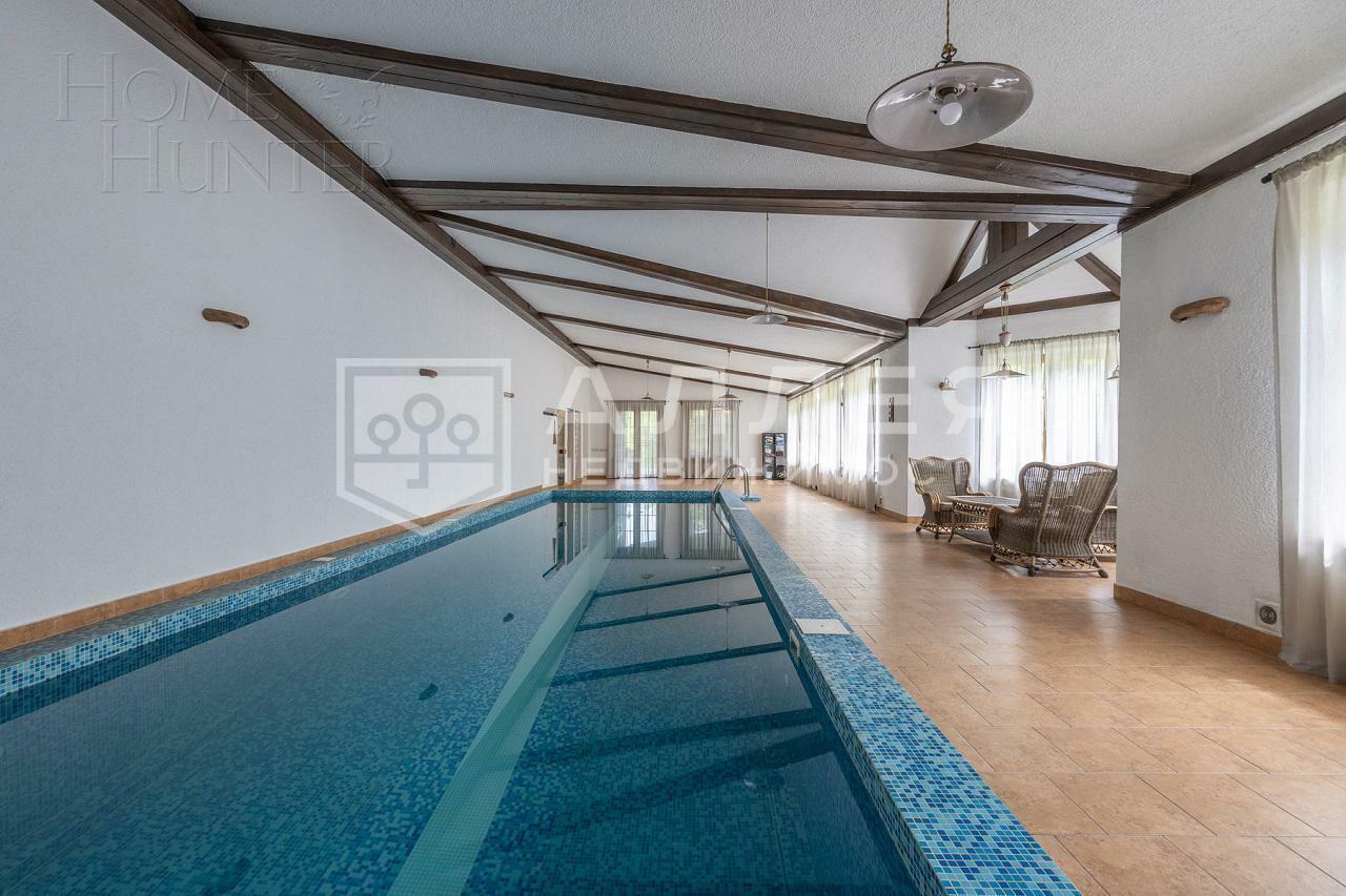 2-этажный коттедж 840 м² с отделкой