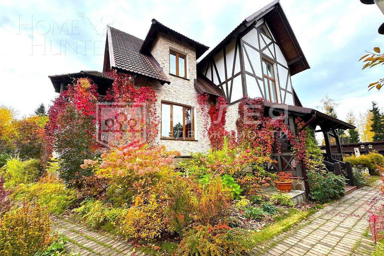 2-этажный коттедж 840 м² с отделкой