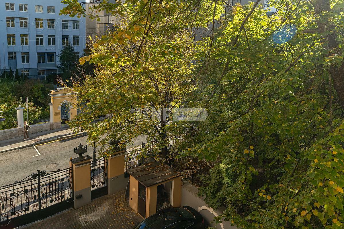 5-КОМН. КВАРТИРА С ОТДЕЛКОЙ 185.8 М² НА 3 ЭТАЖЕ