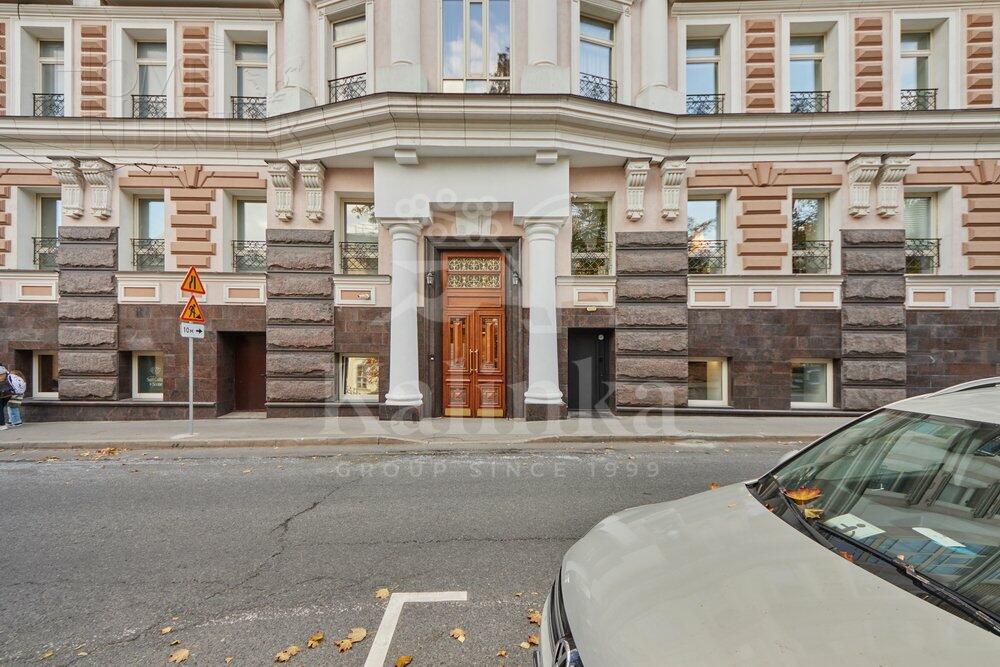 3-КОМН. КВАРТИРА С ОТДЕЛКОЙ 74 М² НА 3 ЭТАЖЕ
