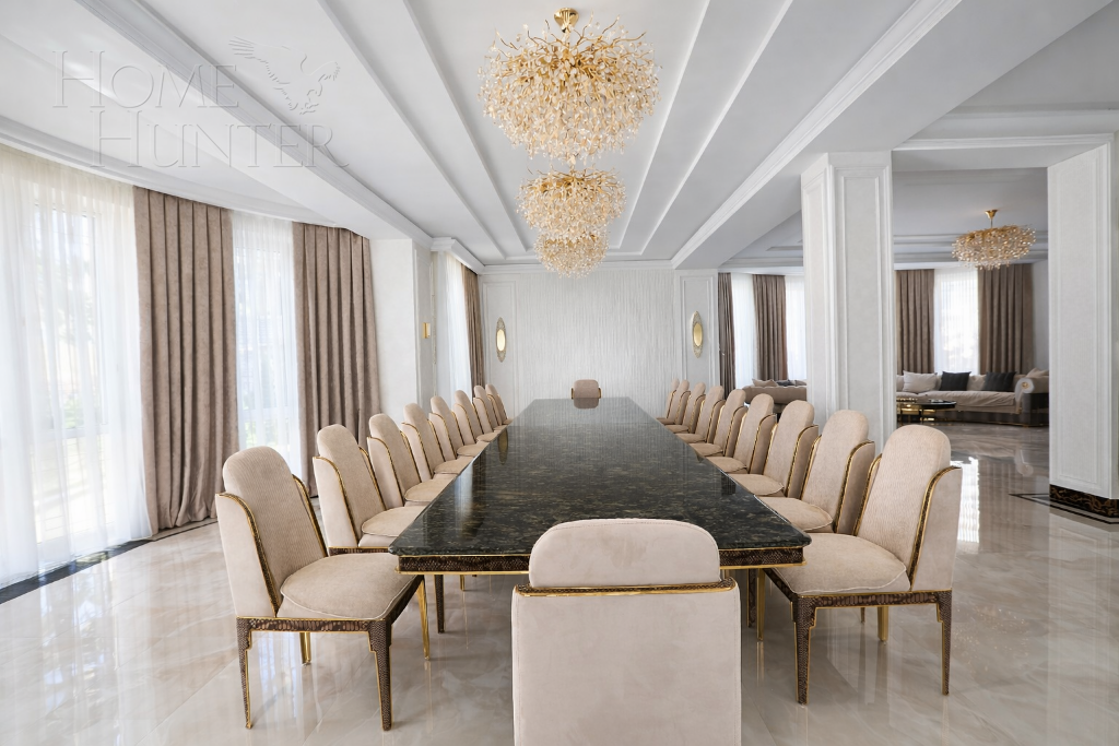 3-этажный коттедж 850 м² с отделкой
