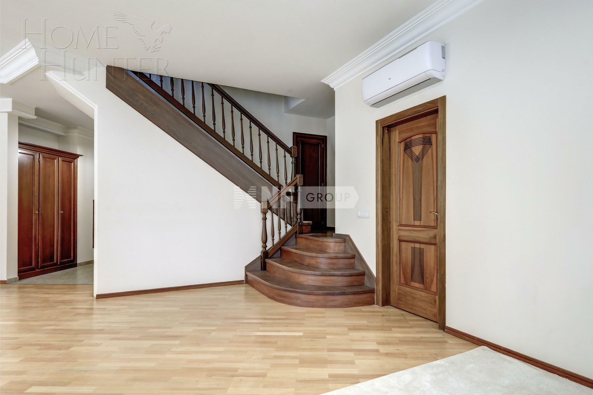 4-КОМН. КВАРТИРА С ОТДЕЛКОЙ 193 М² НА 4 ЭТАЖЕ