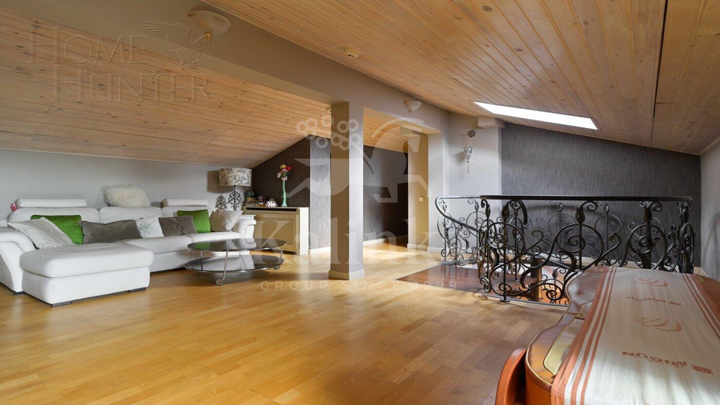4-этажный коттедж 1 400 м² с отделкой