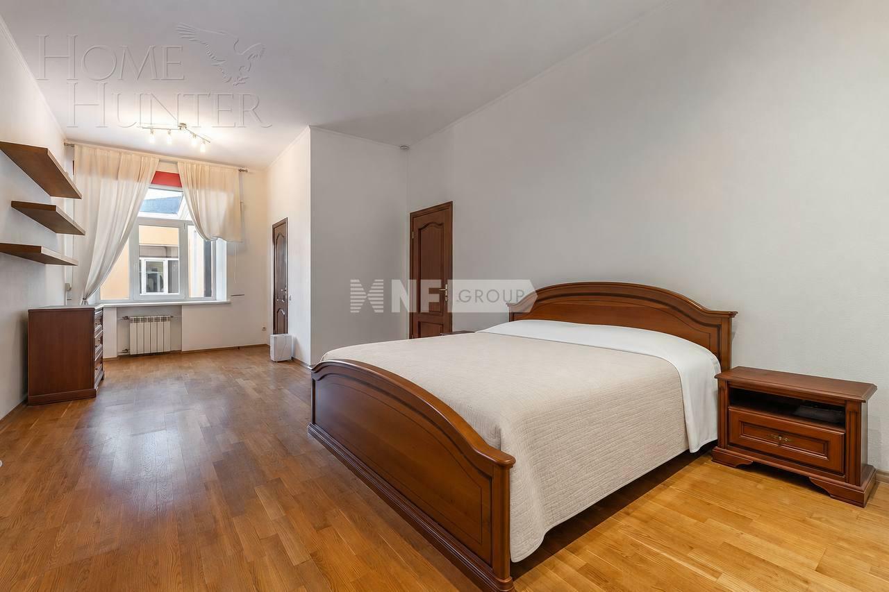 5-КОМН. КВАРТИРА С ОТДЕЛКОЙ 185.8 М² НА 3 ЭТАЖЕ