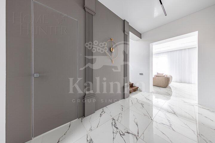2-этажный коттедж 238.4 м² с отделкой