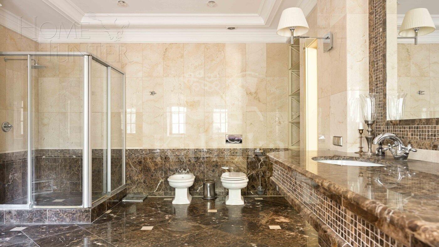 4-этажный коттедж 1 400 м² с отделкой