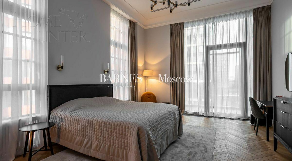 5-КОМН. КВАРТИРА С ОТДЕЛКОЙ 338 М² НА 4 ЭТАЖЕ
