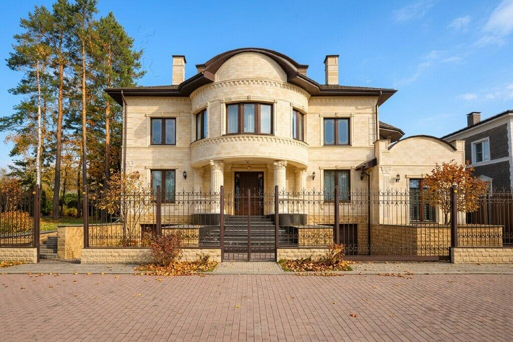 3-этажный коттедж 850 м² с отделкой
