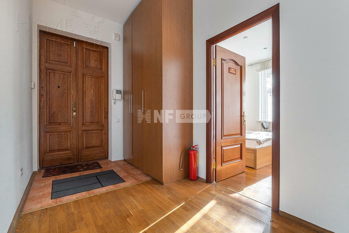 5-КОМН. КВАРТИРА С ОТДЕЛКОЙ 185.8 М² НА 3 ЭТАЖЕ