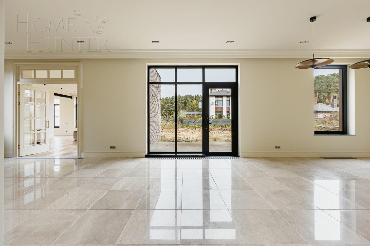 2-этажный коттедж 380 м² с отделкой