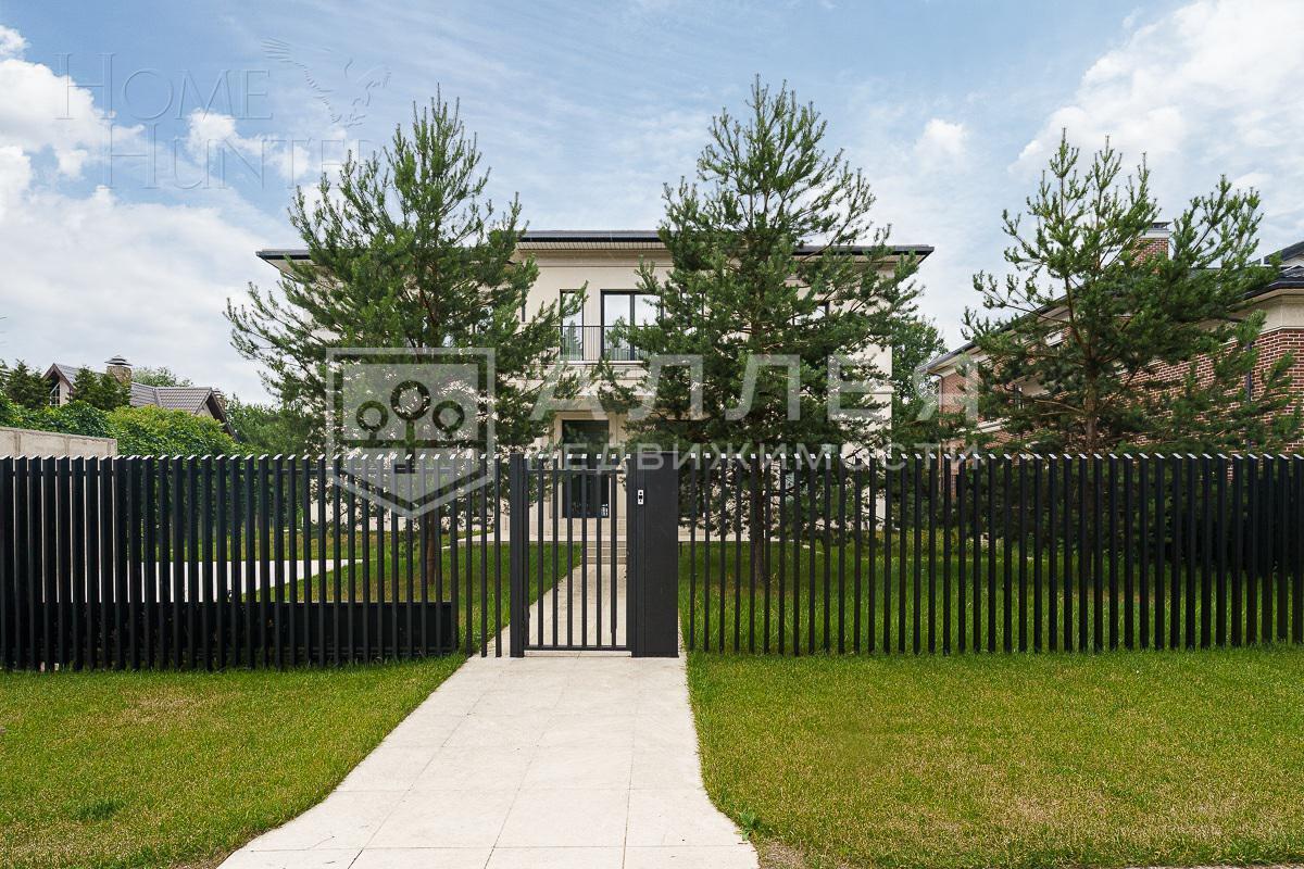 2-этажный коттедж 500 м² с отделкой