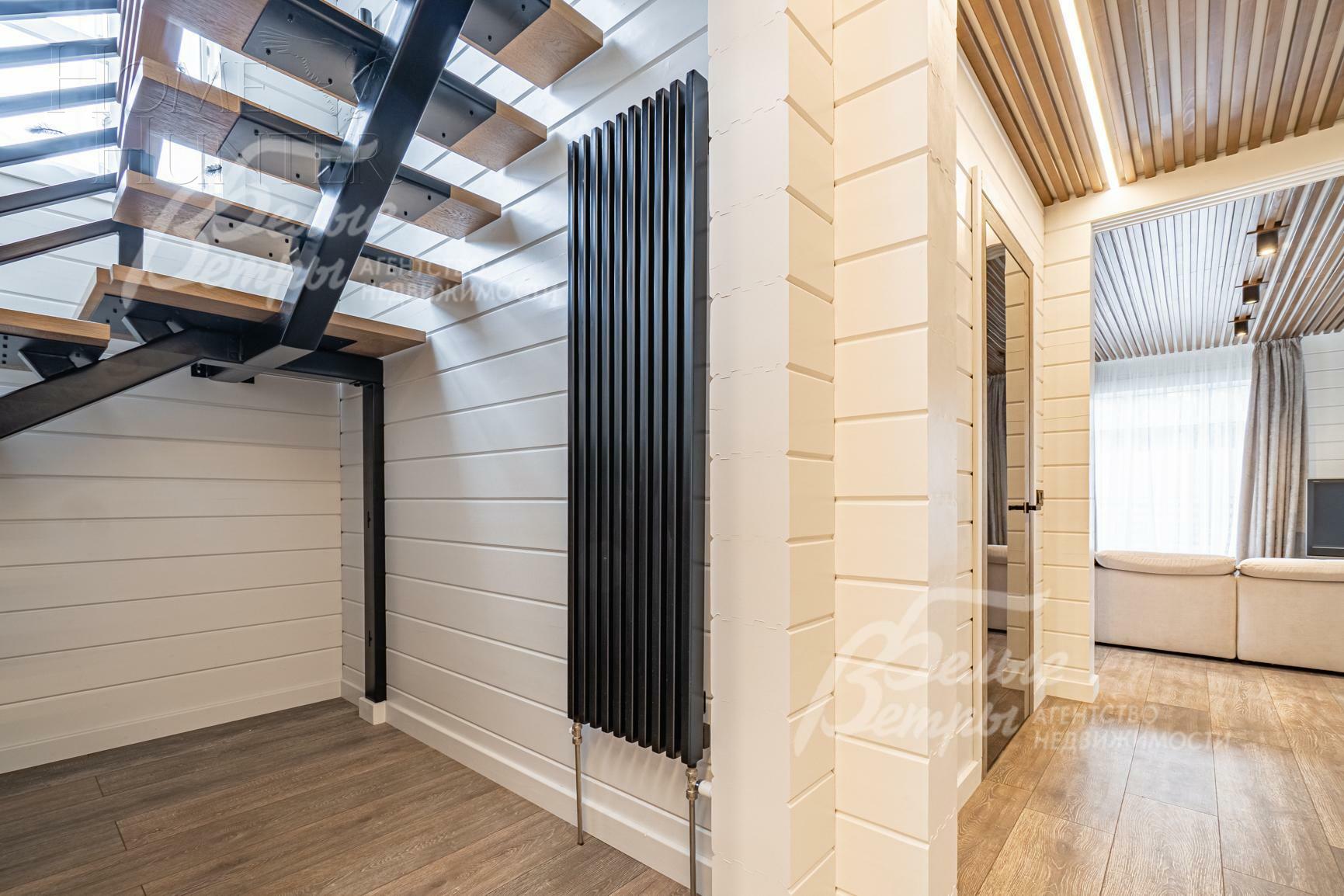 2-этажный коттедж 290 м² с отделкой