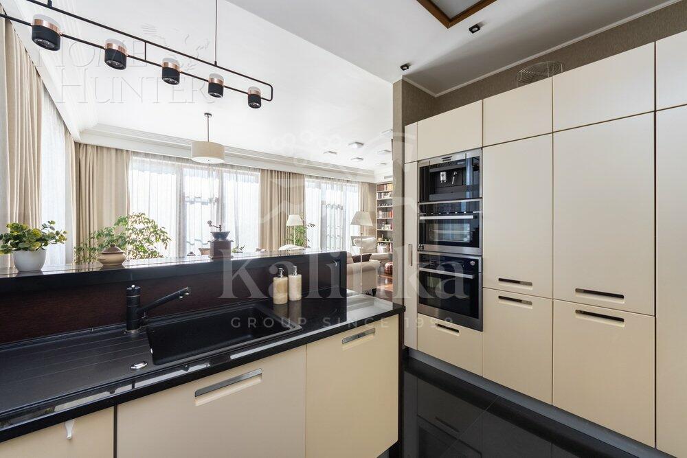 5-КОМН. КВАРТИРА С ОТДЕЛКОЙ 156 М² НА 7 ЭТАЖЕ