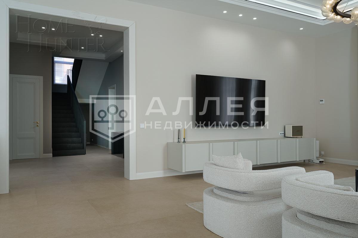 2-этажный коттедж 500 м² с отделкой