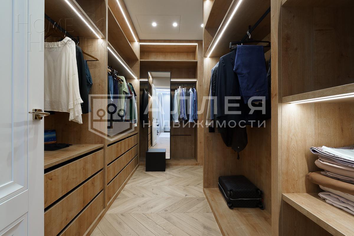 2-этажный коттедж 500 м² с отделкой