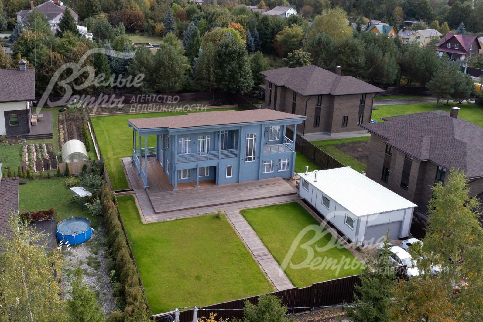 2-этажный коттедж 290 м² с отделкой