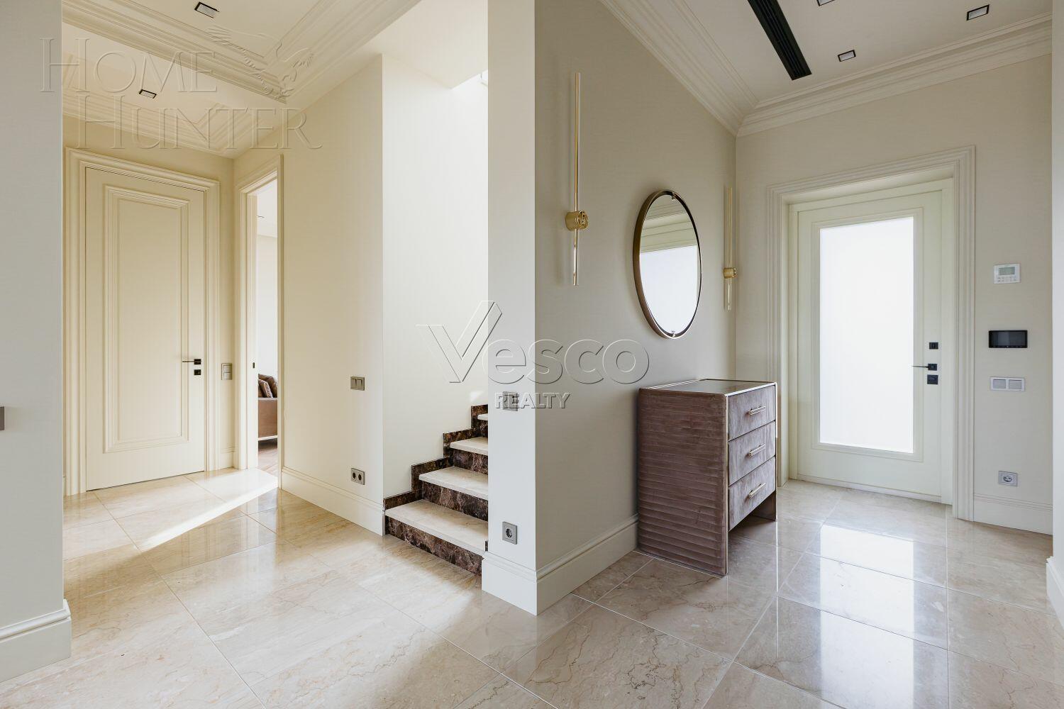 2-этажный коттедж 380 м² с отделкой