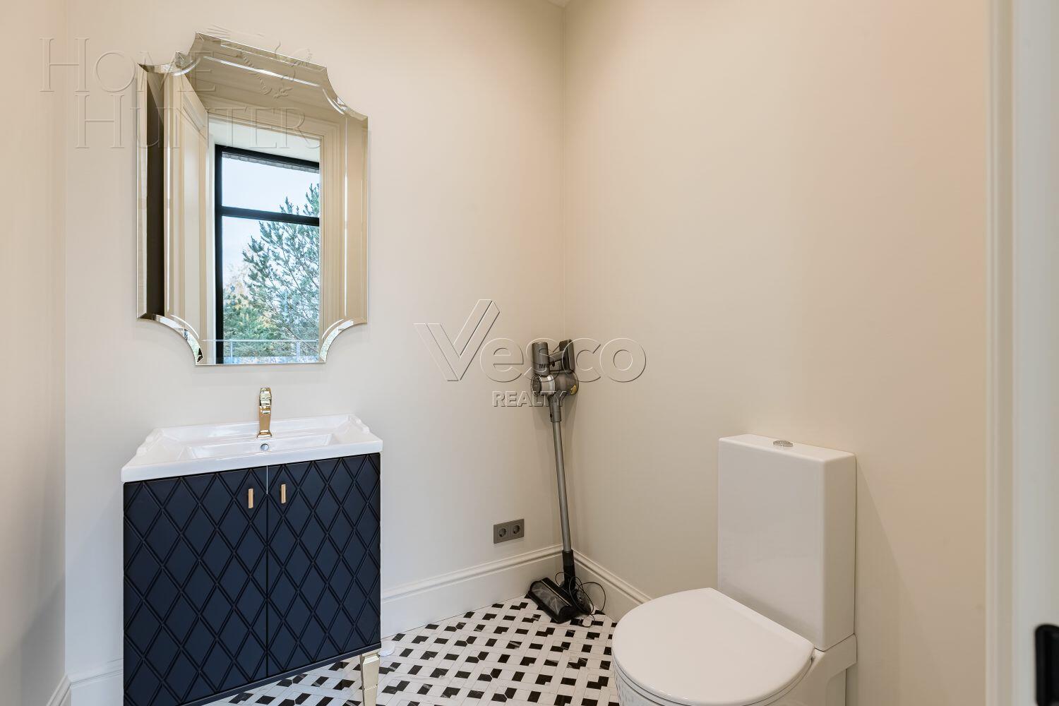 2-этажный коттедж 380 м² с отделкой