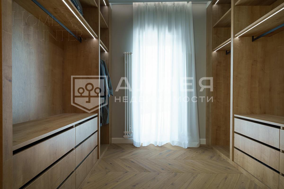 2-этажный коттедж 500 м² с отделкой