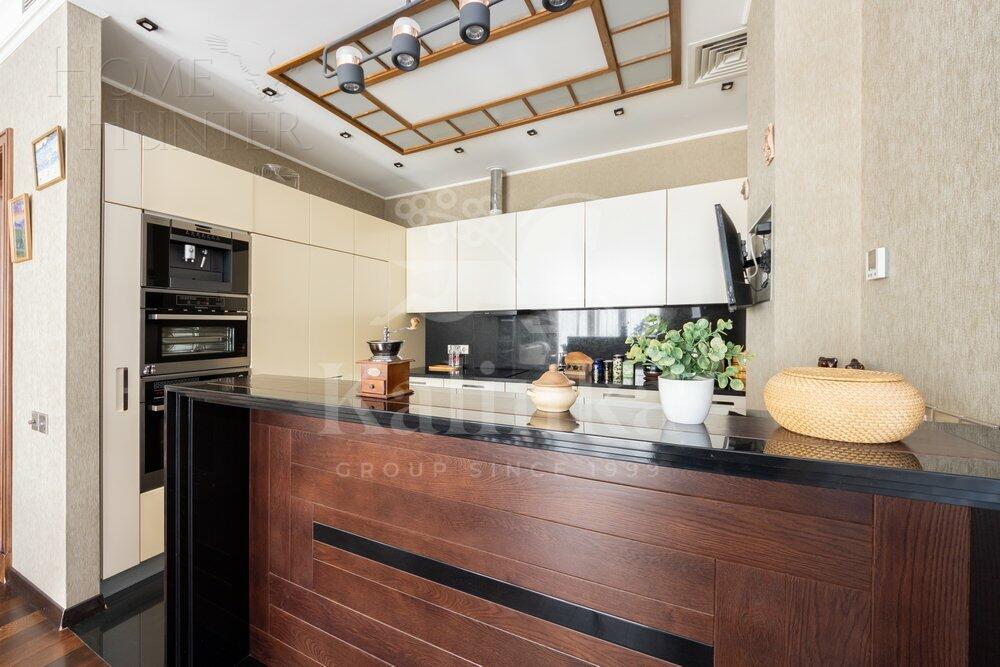 5-КОМН. КВАРТИРА С ОТДЕЛКОЙ 156 М² НА 7 ЭТАЖЕ