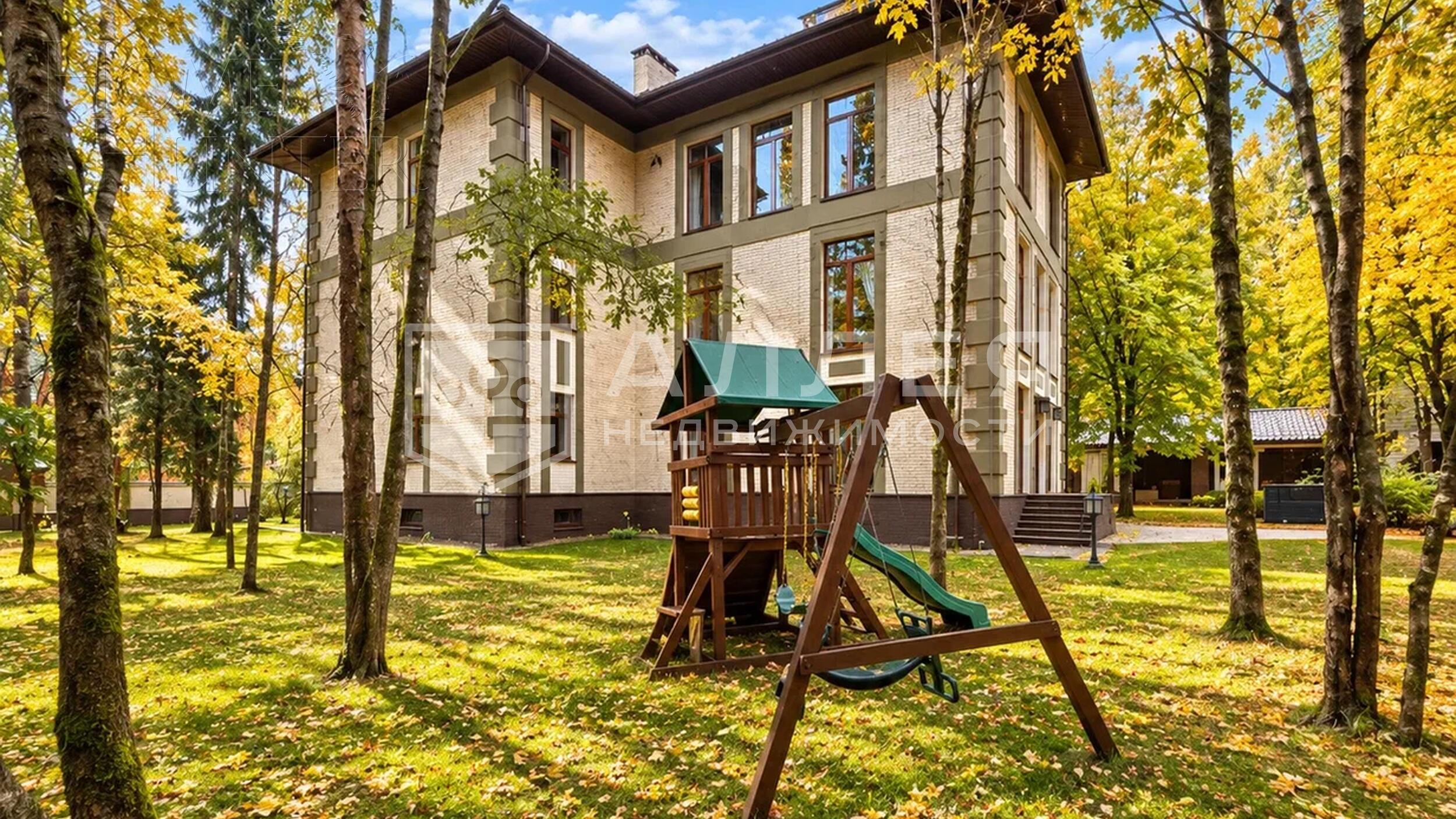 3-этажный коттедж 1 450 м² с отделкой