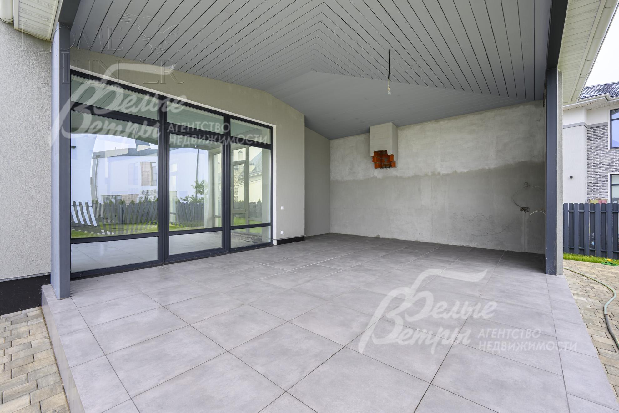 3-этажный коттедж 490 м² без отделки