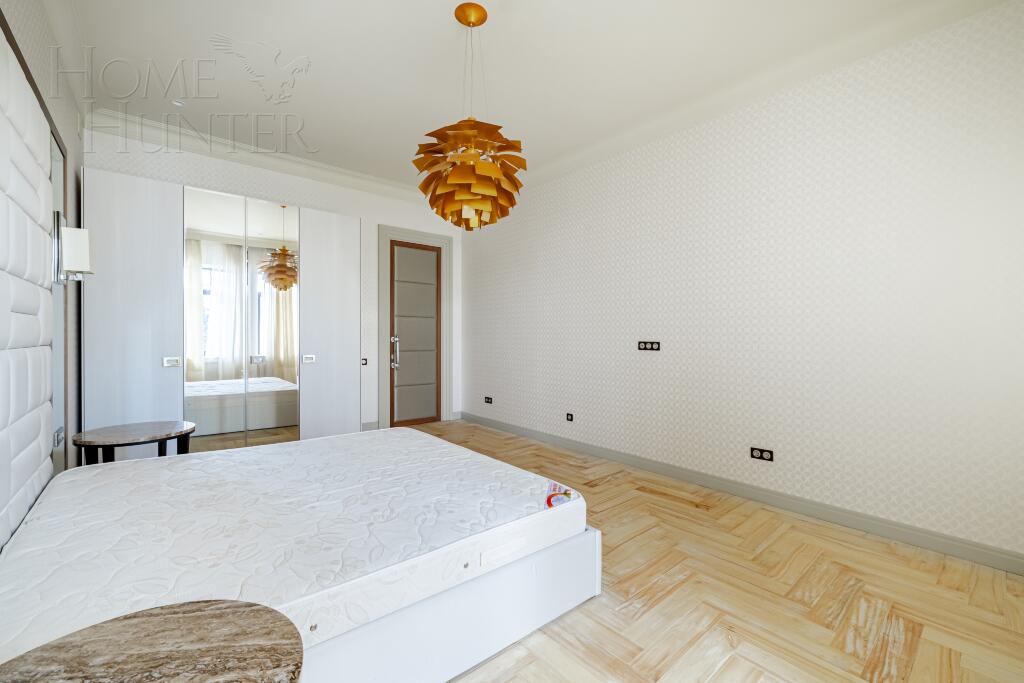 2-этажный коттедж 373 м² с отделкой