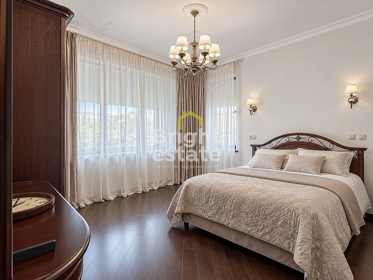 3-этажный таунхаус 270 м² с отделкой