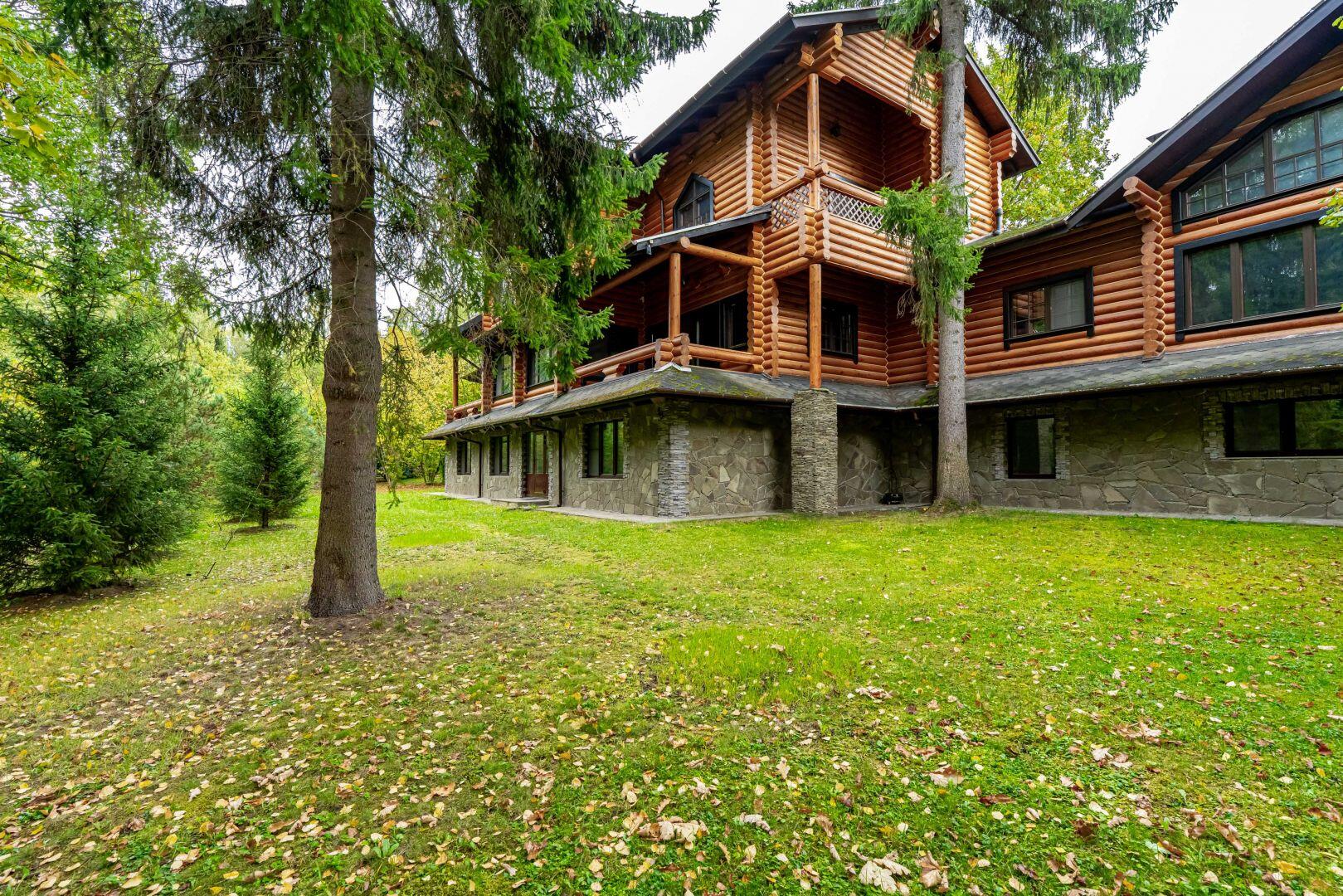 2-этажный коттедж 650 м² с отделкой