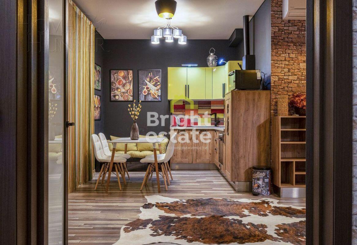 3-КОМН. КВАРТИРА С ОТДЕЛКОЙ 91.1 М² НА 1 ЭТАЖЕ