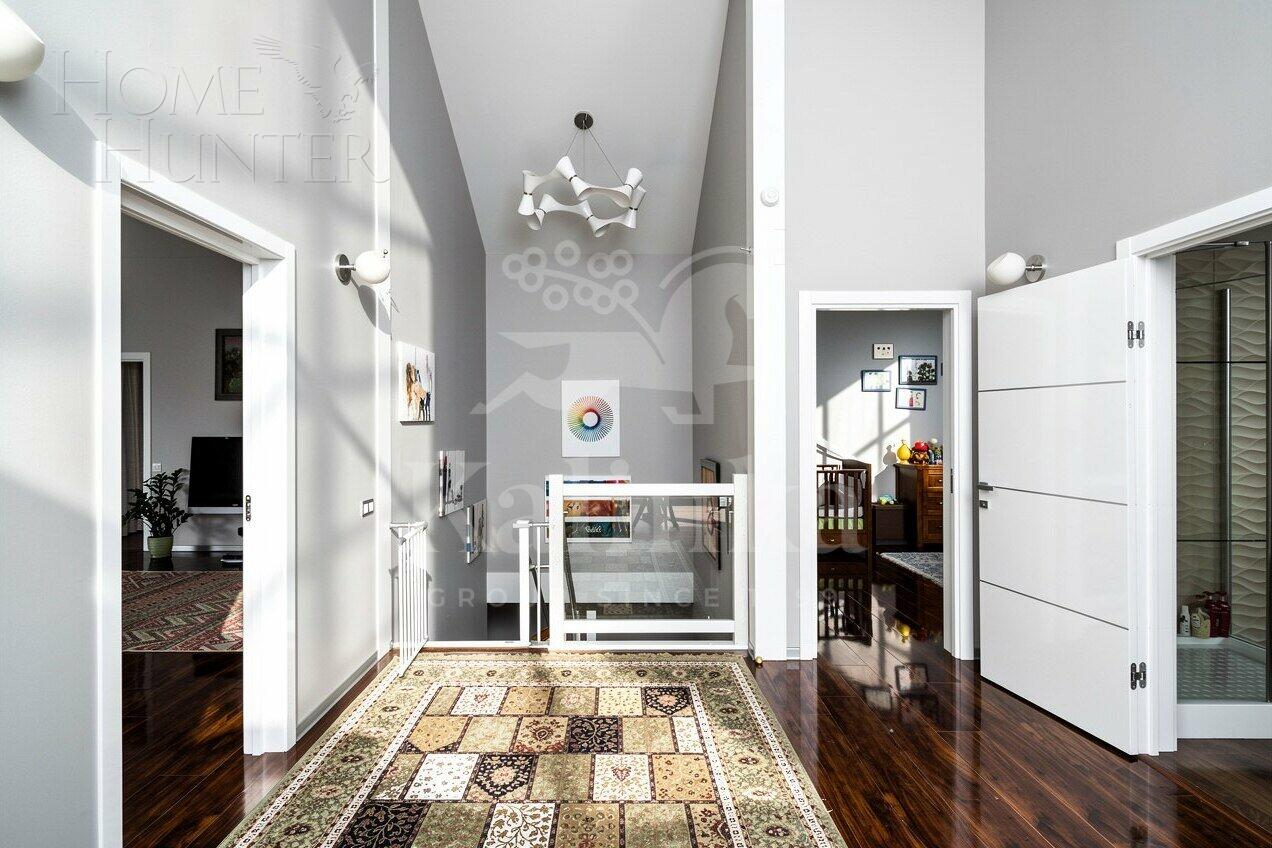 2-этажный коттедж 274 м² с отделкой
