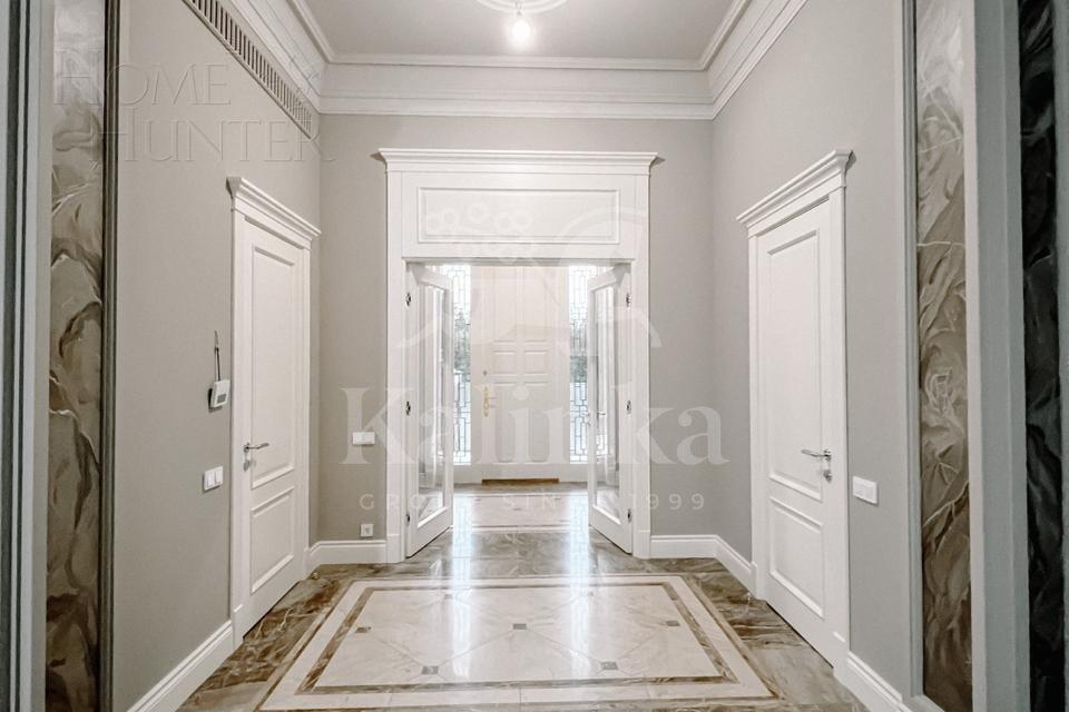 3-этажный коттедж 525 м² с отделкой