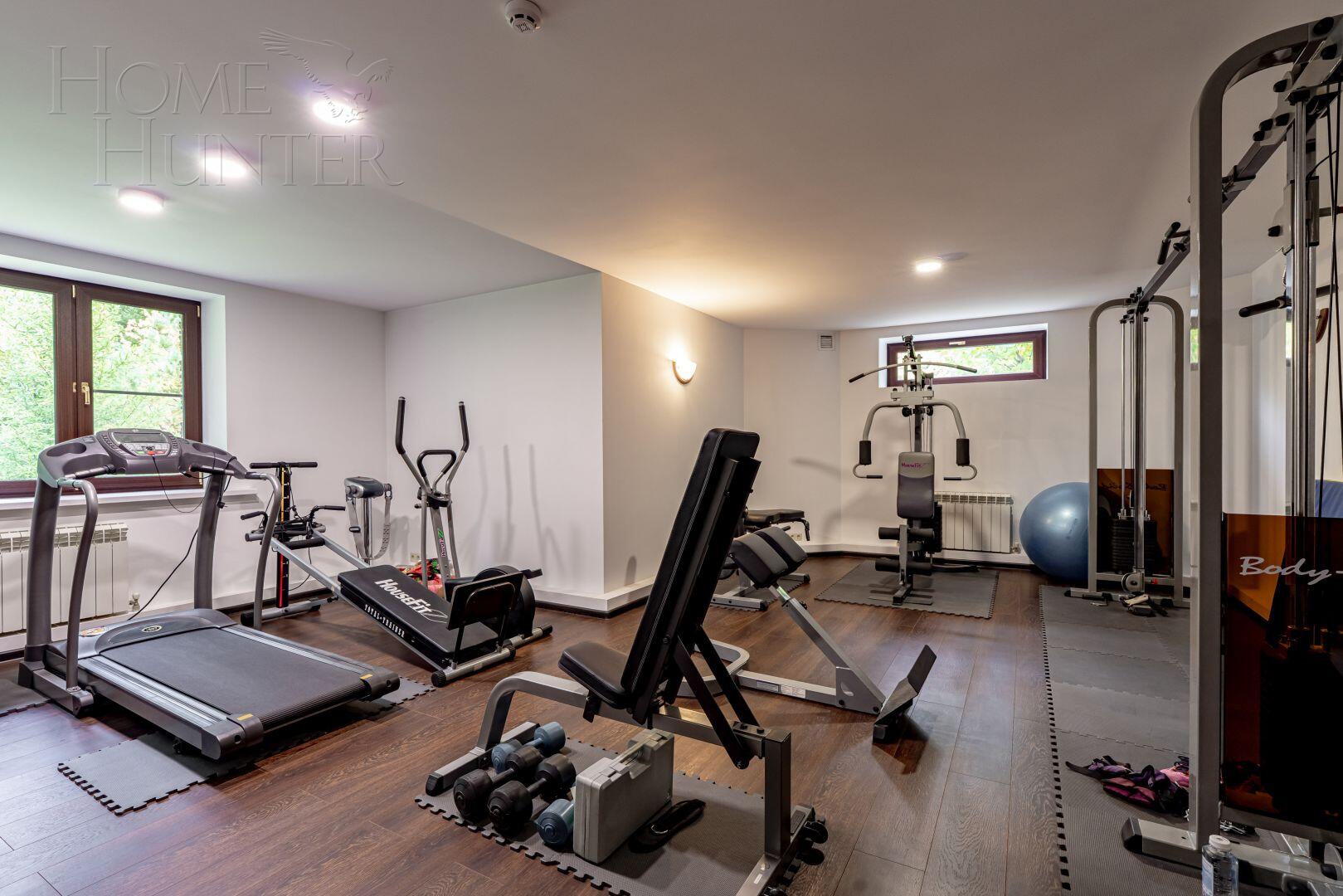 2-этажный коттедж 650 м² с отделкой