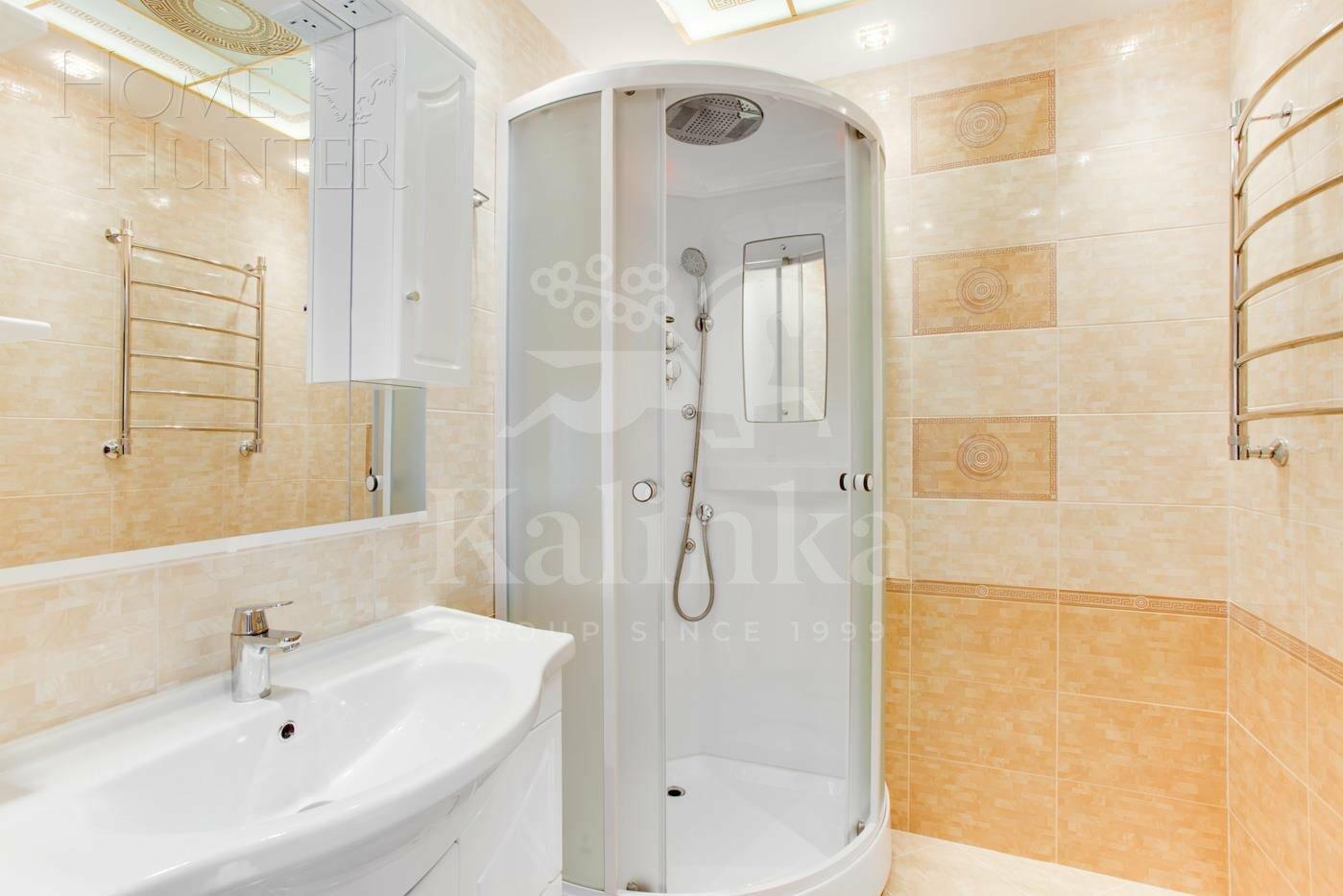 2-этажный коттедж 420 м² с отделкой