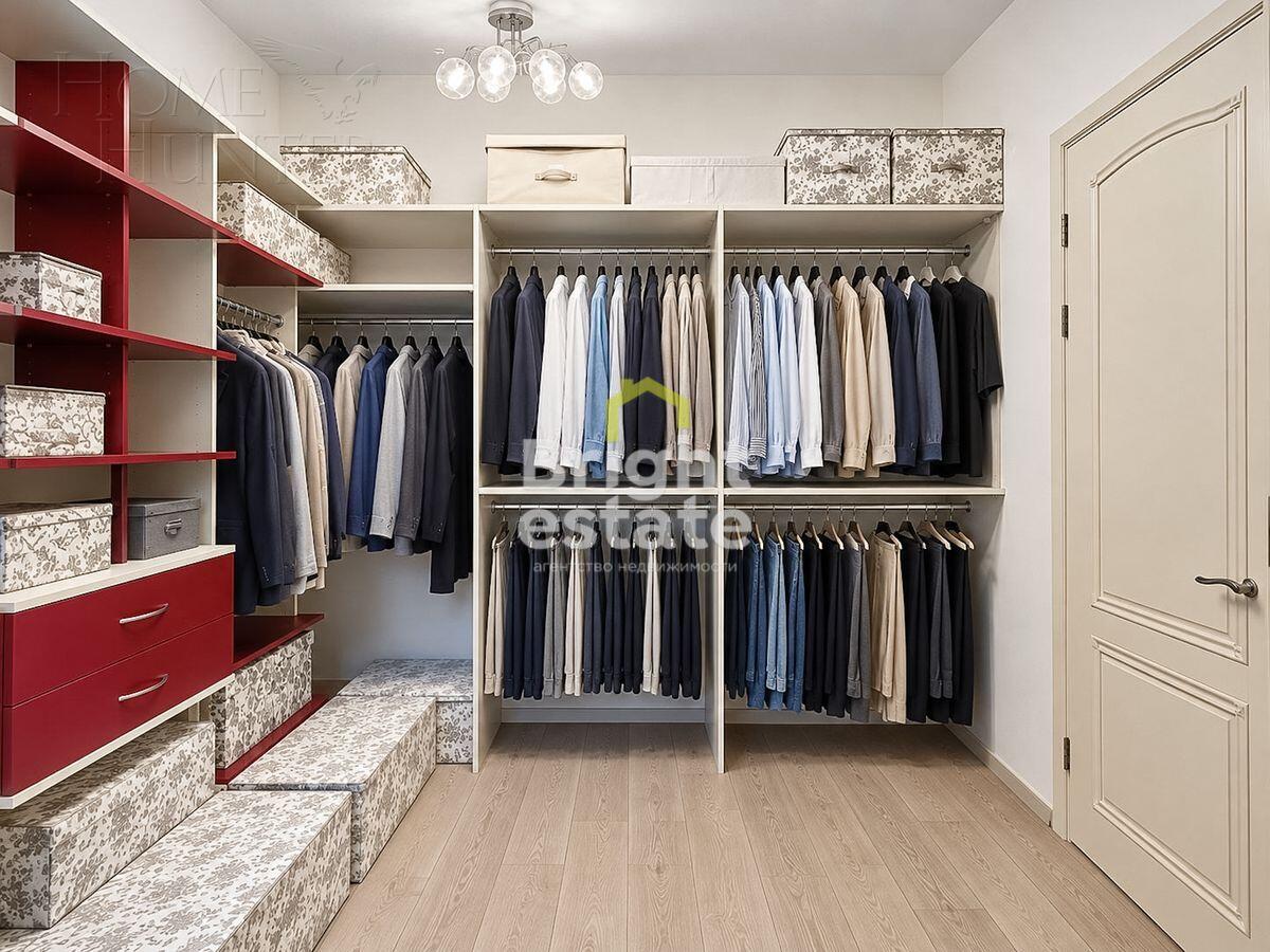 3-этажный таунхаус 270 м² с отделкой