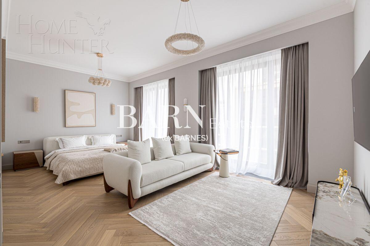 4-КОМН. КВАРТИРА С ОТДЕЛКОЙ 135 М² НА 35 ЭТАЖЕ