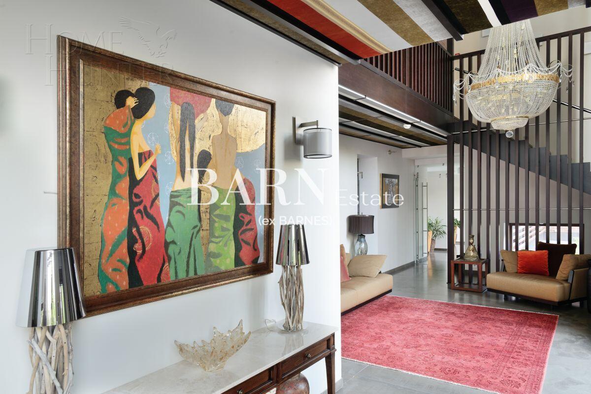 2-этажный коттедж 1 254 м² с отделкой