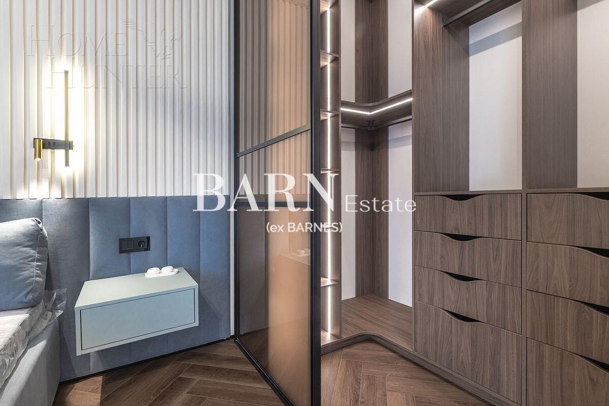 2-этажный коттедж 300 м² с отделкой