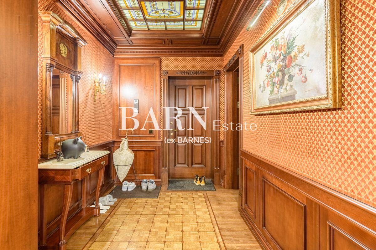4-КОМН. ПЕНТХАУС С ОТДЕЛКОЙ 258 М² НА 11 ЭТАЖЕ