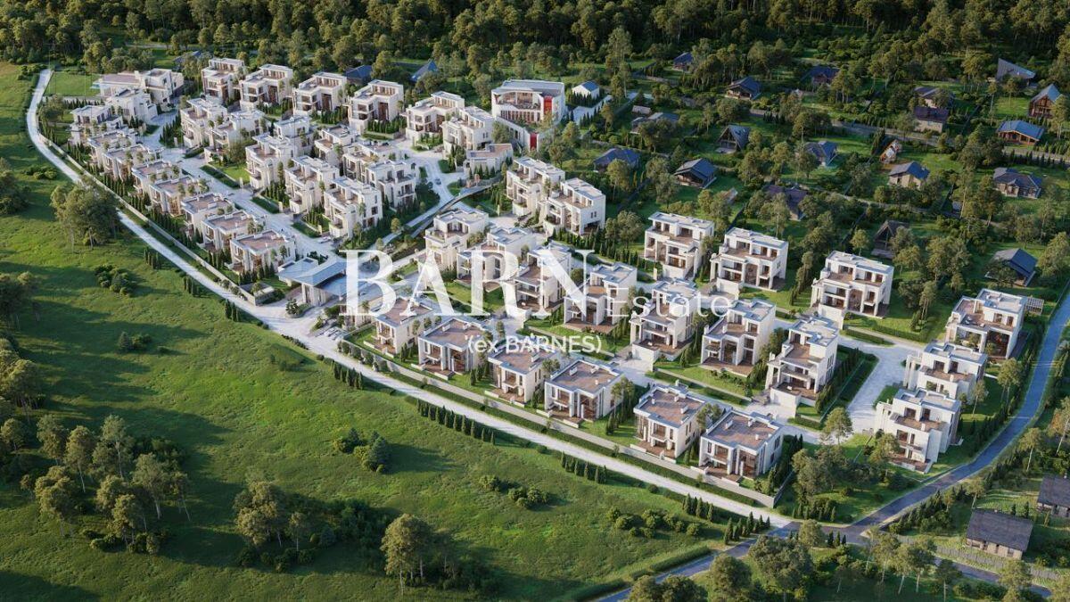 2-этажный коттедж 591.7 м² без отделки