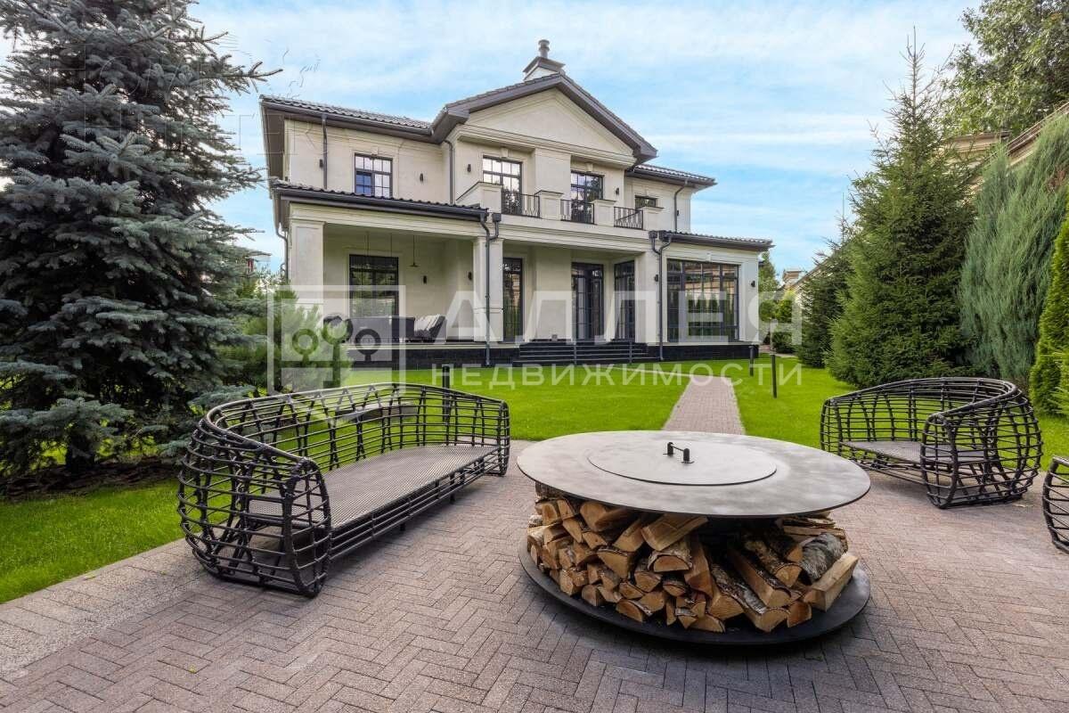 2-этажный коттедж 544 м² с отделкой