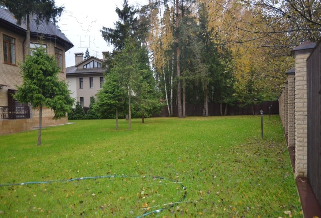 2-этажный коттедж 567.3 м² с отделкой